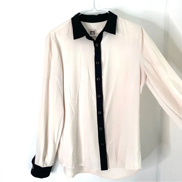 Anne Klein Nude Career Blouse Black Trim Button Down Curved Hem Workwear Top - Picture 2 of 7
